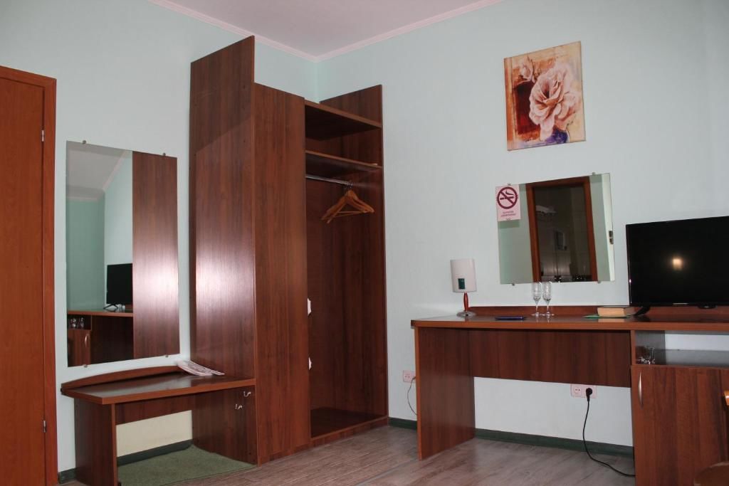 Мини-отель Inn Gusi project hotel Мариуполь